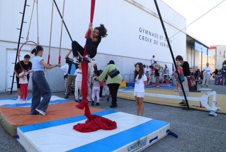 Cirque, danse, sports de combat, échecs... Les démonstrations se sont enchainées tout au long de la journée pour permettre aux visiteurs, petits ou grands, de trouver leur pratique pour l'année !
