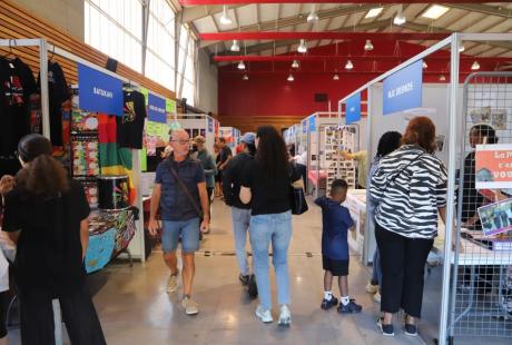 Les allées du Forum ont affiché comble dès le début de la matinée et tout au long de la journée, autant du côté des associations à la salle des fêtes, que du côté des clubs sportifs au gymnase Croix-de-Vérines.