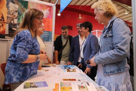 Comme chaque année, les élu-es – la maire Amandine Demore, le premier adjoint aux sport Pierre Labriet et l'adjoint à la vie associative Zaïm Bouhafs notamment –, ont fait le tour des stands pour saluer les bénévoles.