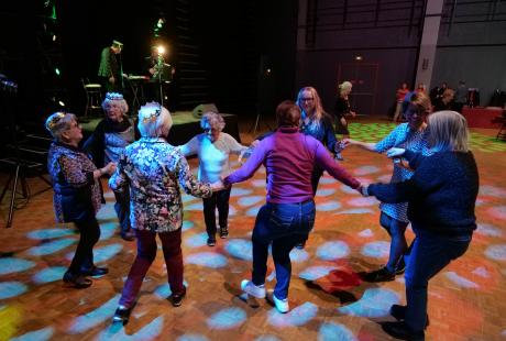 L'occasion pour les seniors des différentes structures de passer un moment convivial.