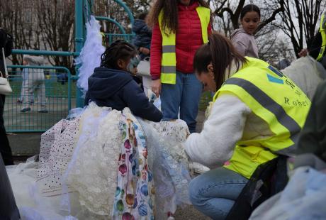 Le carnaval de la Ville Neuve était placé sous le signe de la musique, la lumière et les animaux.