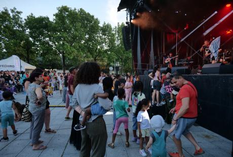 Gnawa Diffusion assurait un concert aux airs métissés.