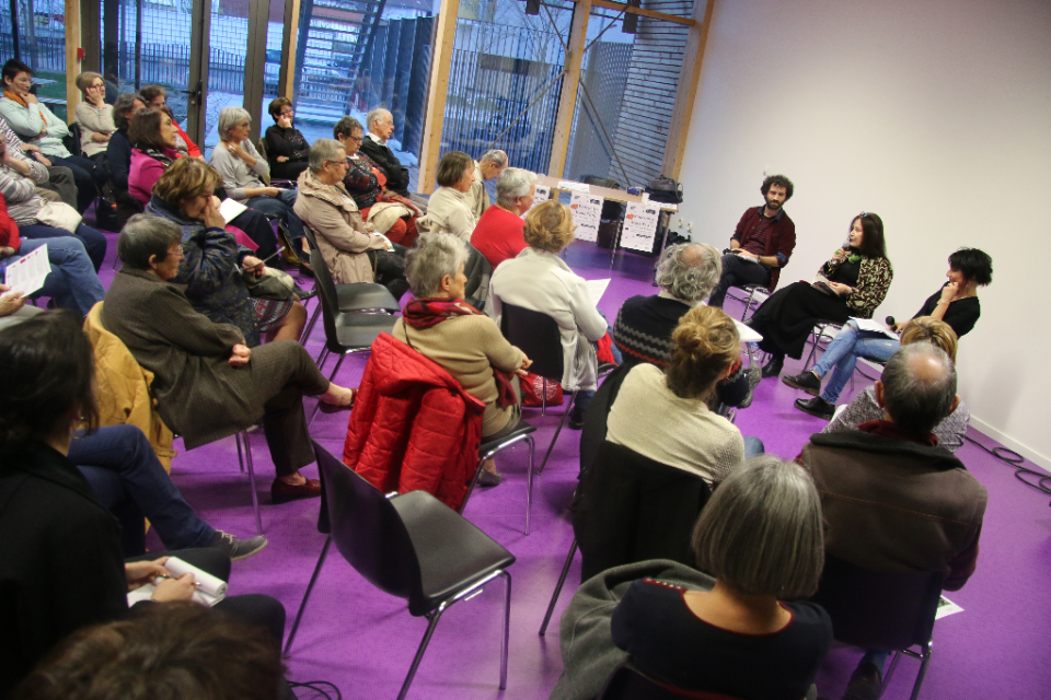 Irène Frain face à ses lecteurs à l'Espace Jacques-Prévert