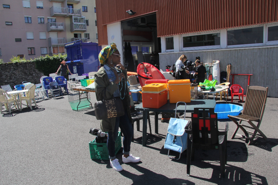 La vente plein air à la Brocante de Mamie