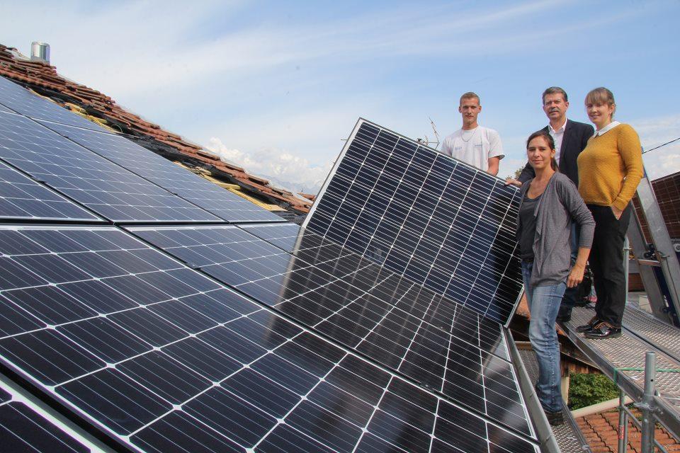 Pose panneaux solaires photovoltaïques salle andré martin