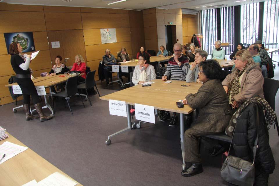 La conférence de la Carsat sur le thème du bien vieillir dans les locaux de la SDH