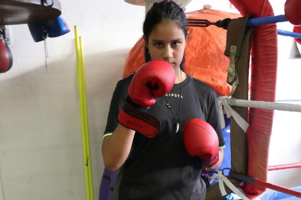 Safiya Ospédale dans la salle d'entraînement d'Echirolles boxe