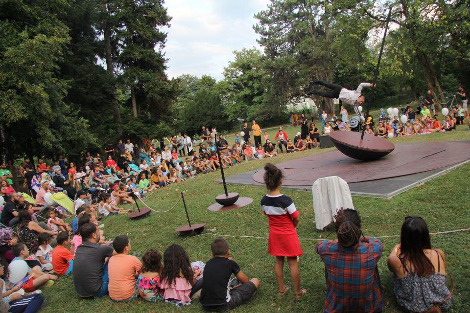 Le spectacle acrobatique Culbuto