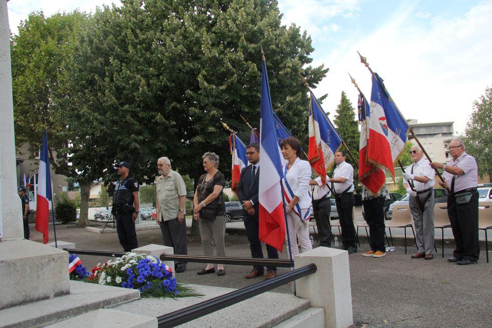 Minute de silence durant le 74e anniversaire de la libération de la Ville d'Echirolles