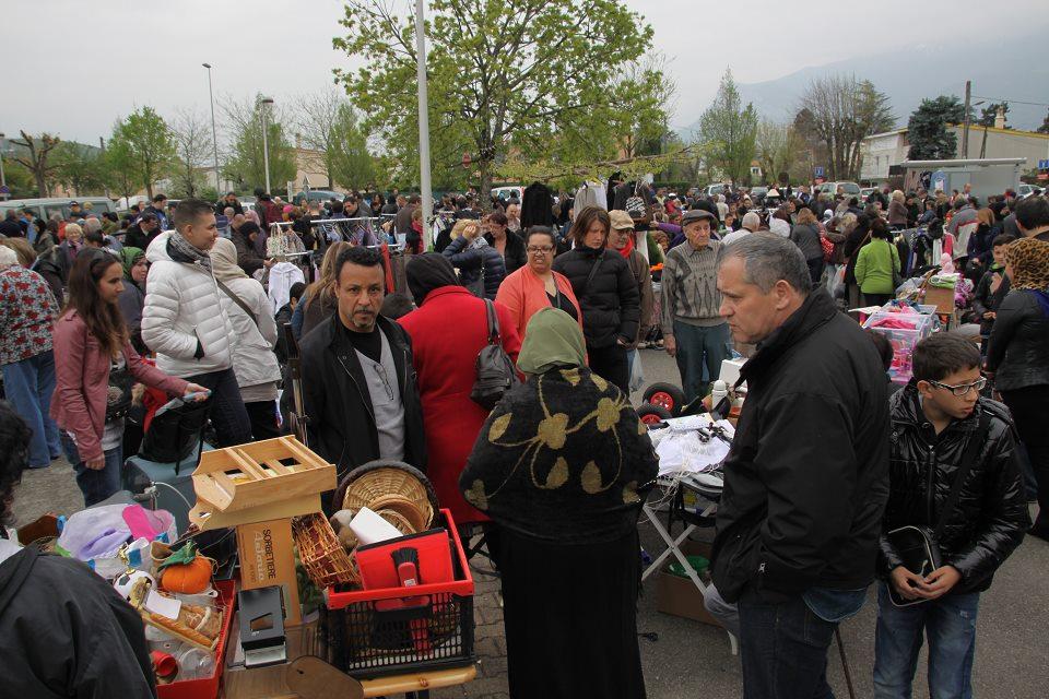 Vide-grenier de l'association Espace fleuri