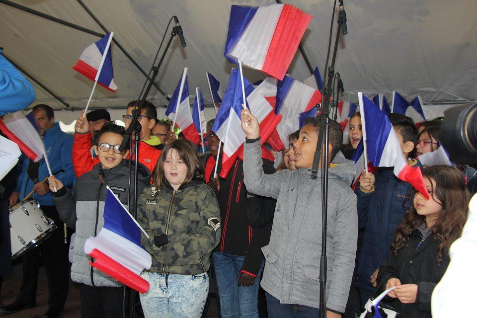 8-mai-1945 : Une cérémonie festive