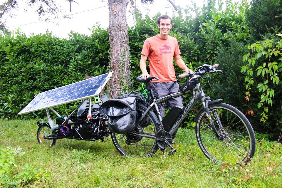 Tao Lé et son vélo solaire
