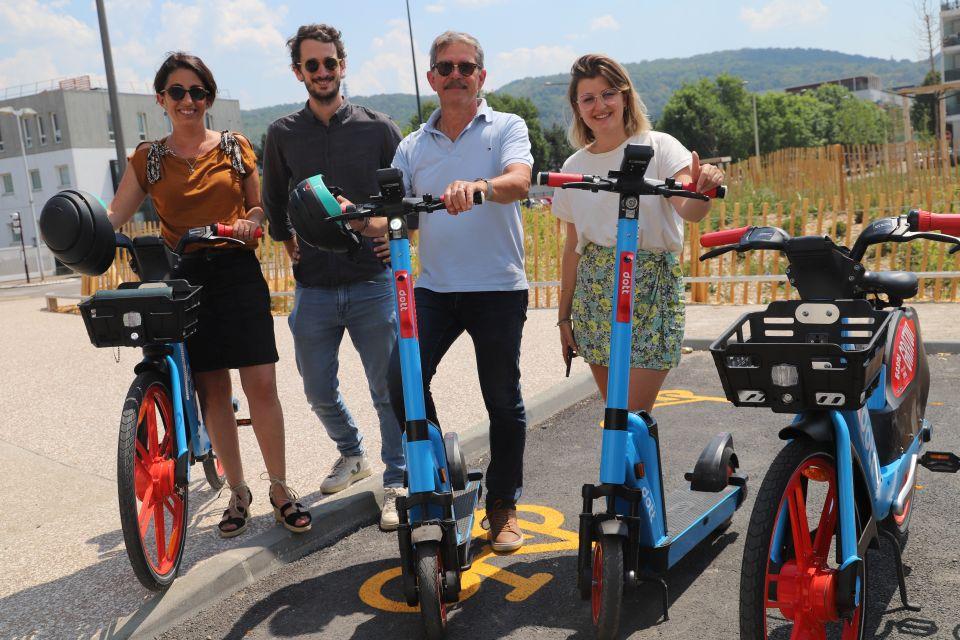 Les trottinettes et vélos électriques DOTT sont arrivés Les trottinettes et vélos électriques DOTT sont arrivés