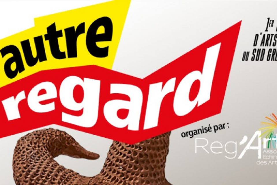 Affiche du festival "un autre regard" avec une sculpture