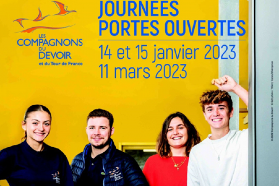 Photos où l'on voit de jeunes compagnons