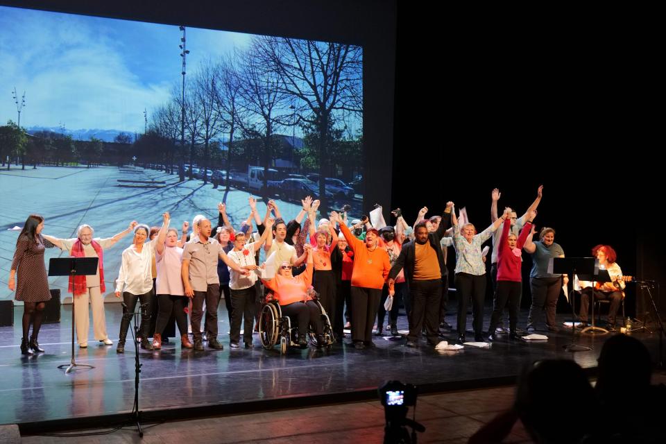 Un spectacle de danse inclusive a ému le public de La Rampe.