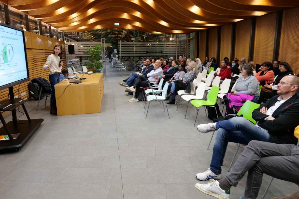 Monique Mendelson, maitre de conférence à l'UGA, est venue présentée l'étude proposée par Tremplin de la santé.