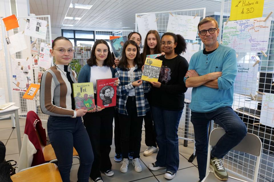 Laurent Galandon, auteur de BD, est venu rencontrer une classe de secondes à Marie-Curie.