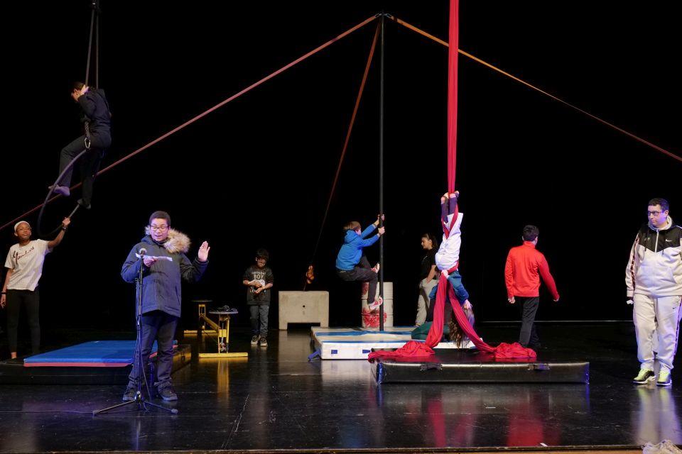 Création jeunes : Une histoire d'Equilibre... Création jeunes : Une histoire d'Equilibre...