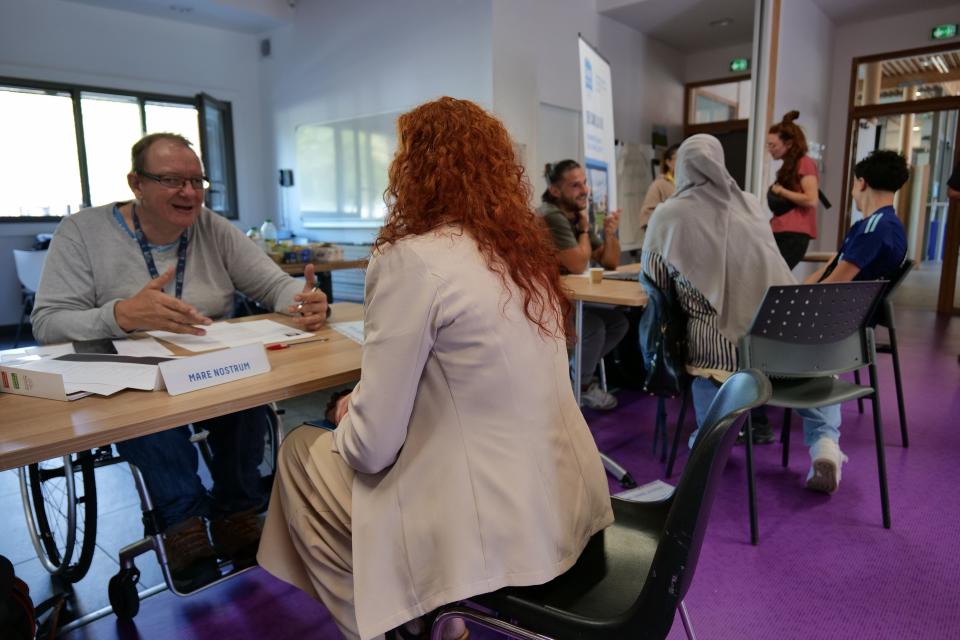 Une vingtaine de demandeurs d'emploi ont participé à la permanence emploi moblie au Village sud.