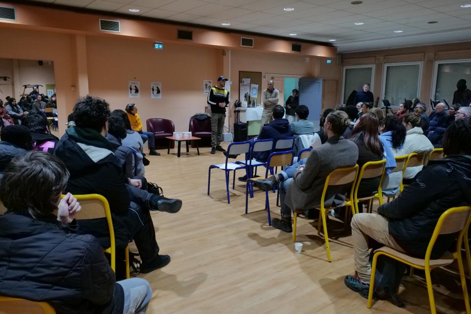 Aurélie Burger, Otist et Ali Djilali ont animé une table ronde pour ouvrir les horizons des lycéens.