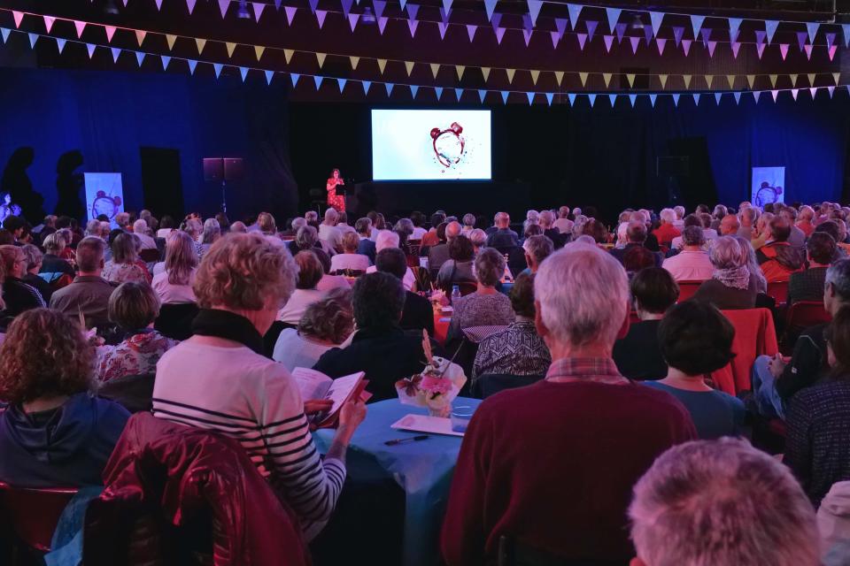 La saison 26/27 de La Rampe a été présentée au public à la salle des fêtes le 4 juin.